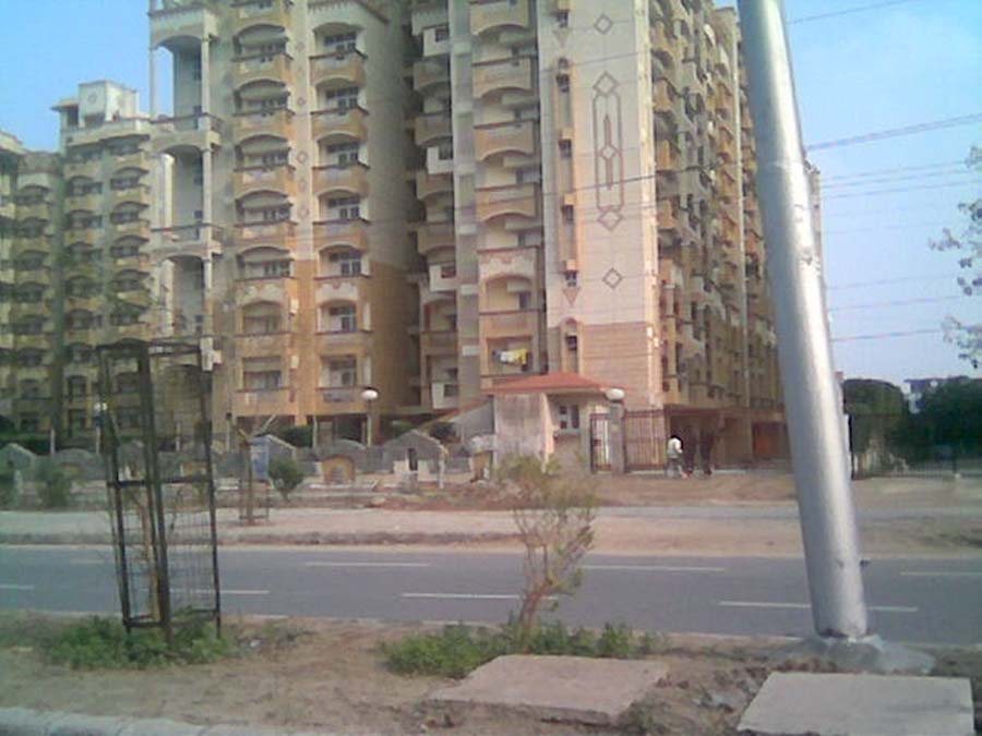 Plot 10, Meerabai Apartment